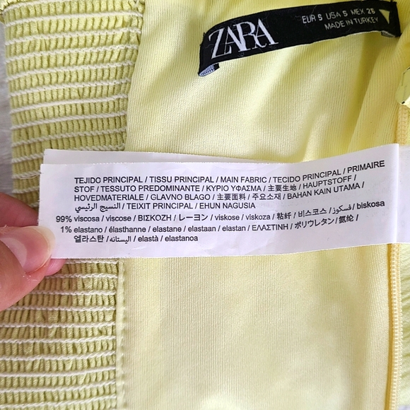 ✨️Any 3 for $15✨️ Zara Small Yellow Satin Corset - Picture 9 of 10